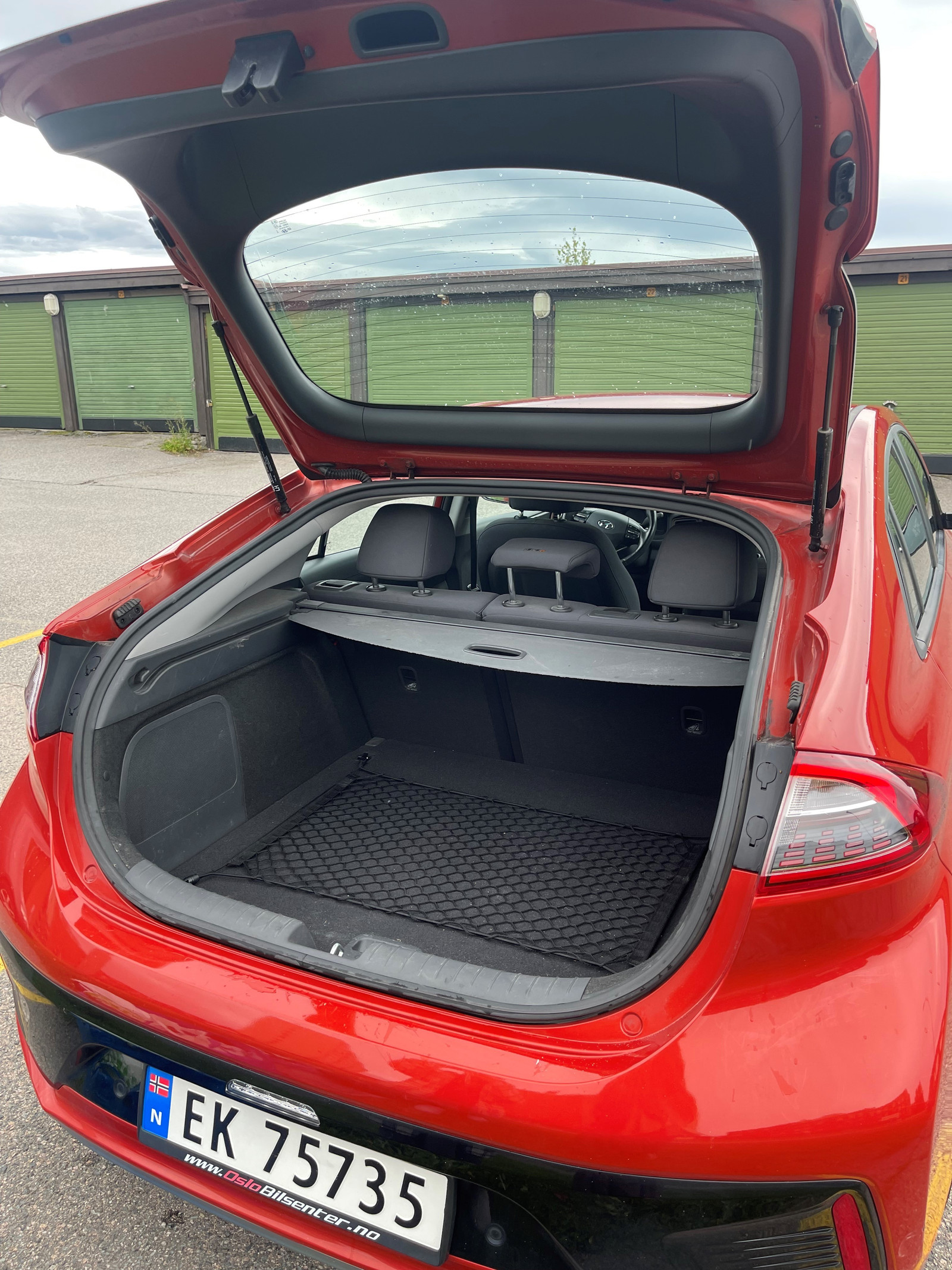Hyundai IONIQ