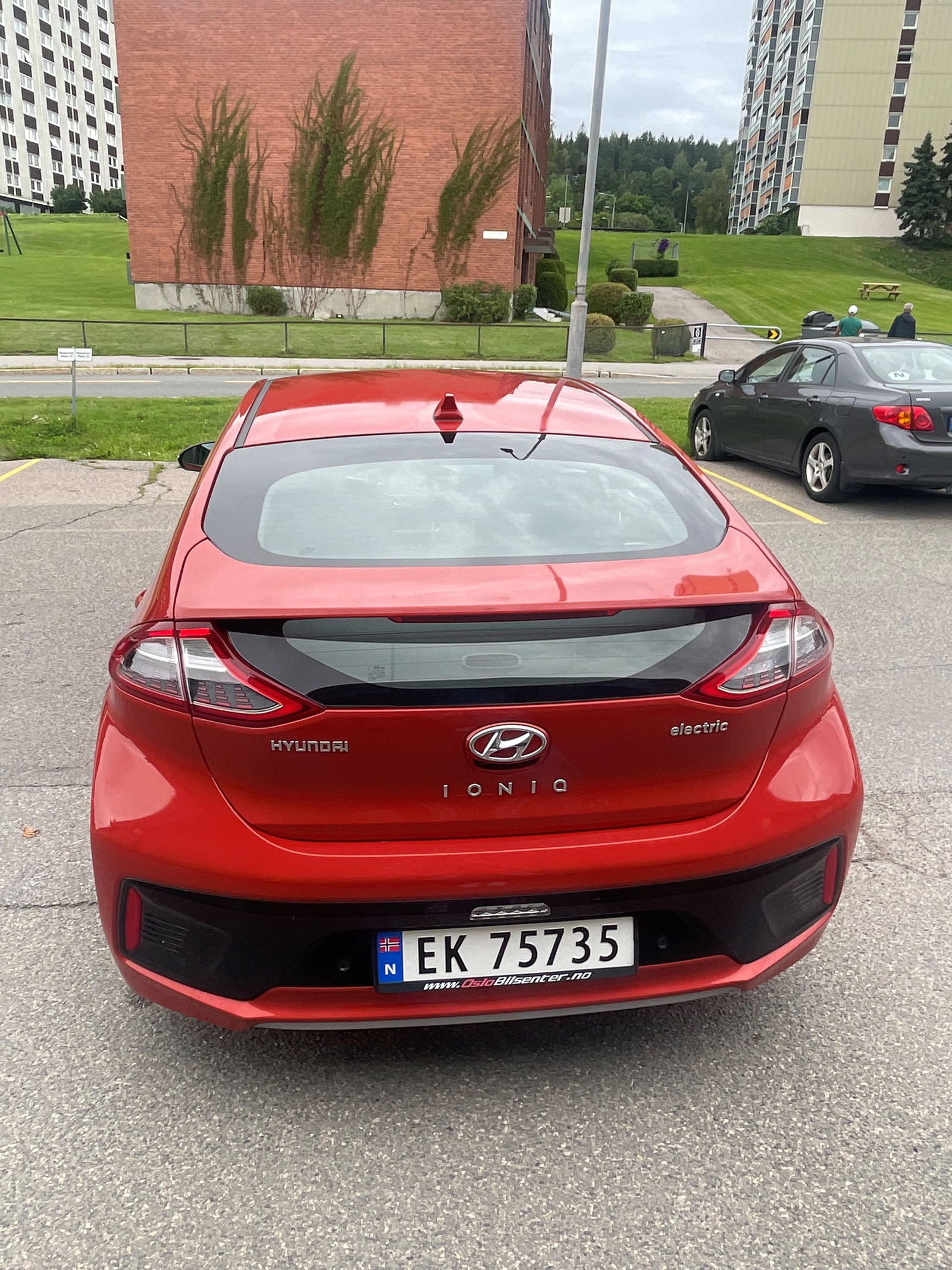 Hyundai IONIQ