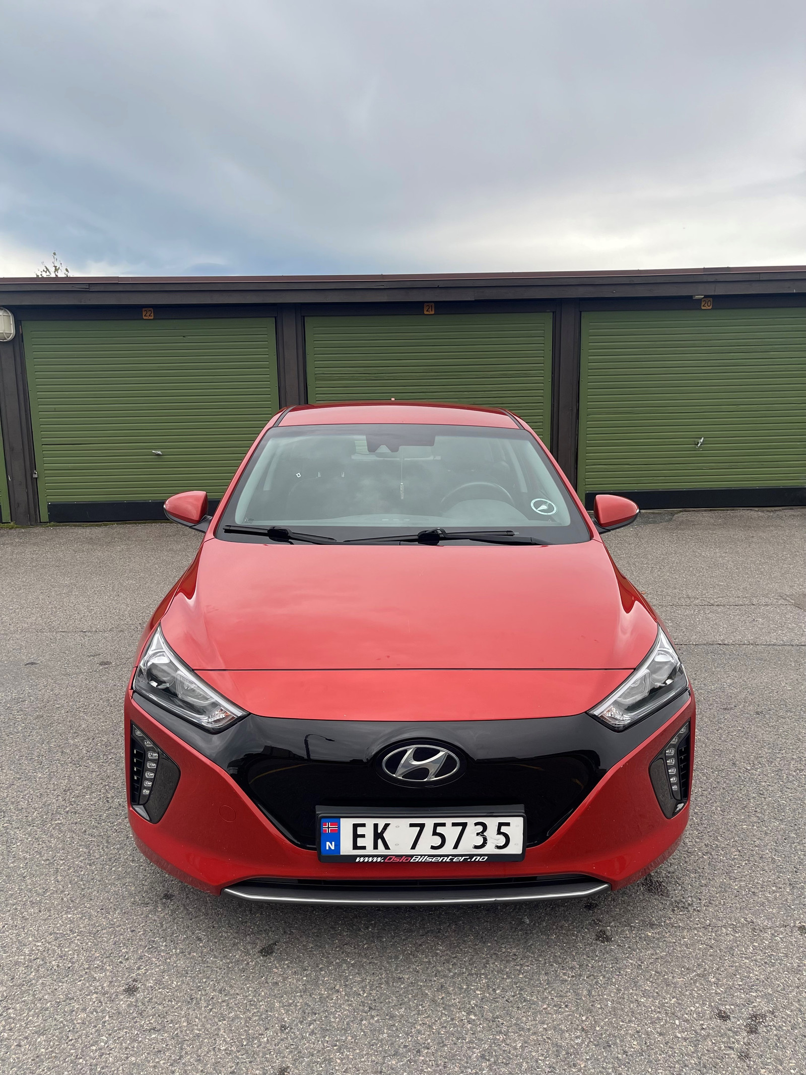 Hyundai IONIQ