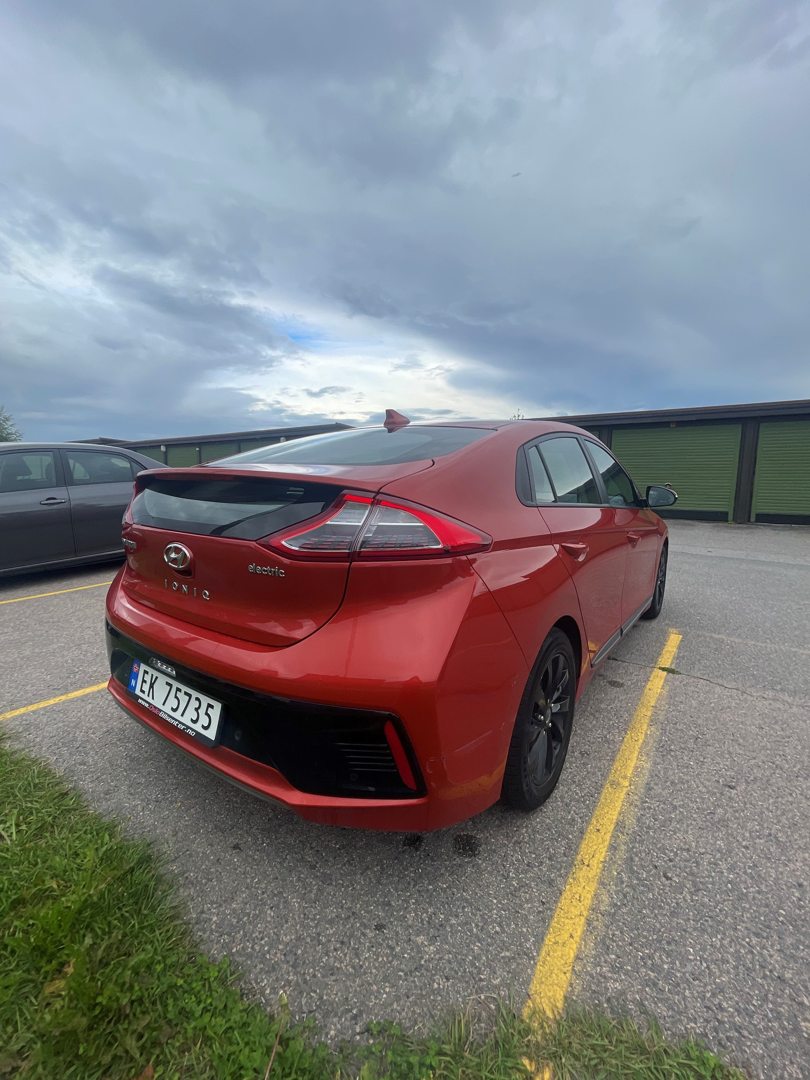 Hyundai IONIQ
