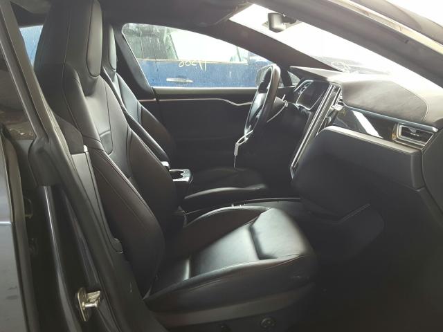 Tesla Model S 2016
