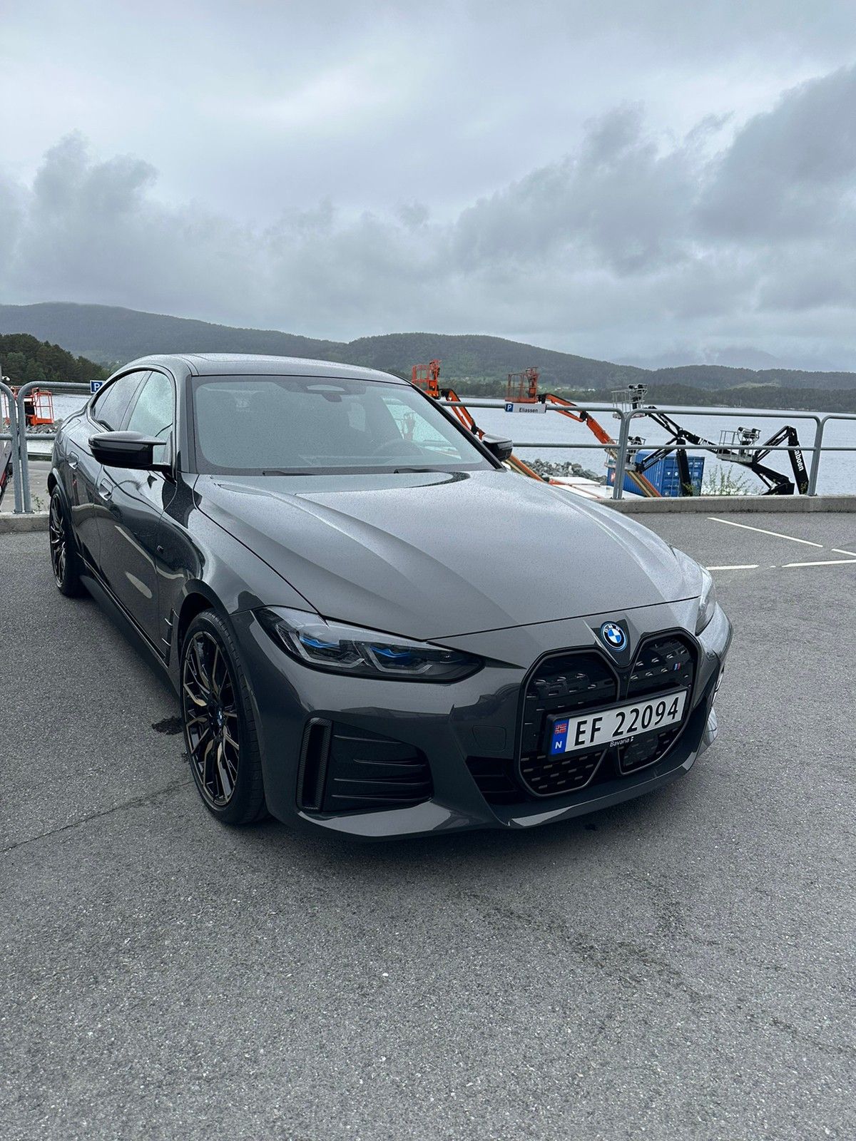 BMW i4 M50