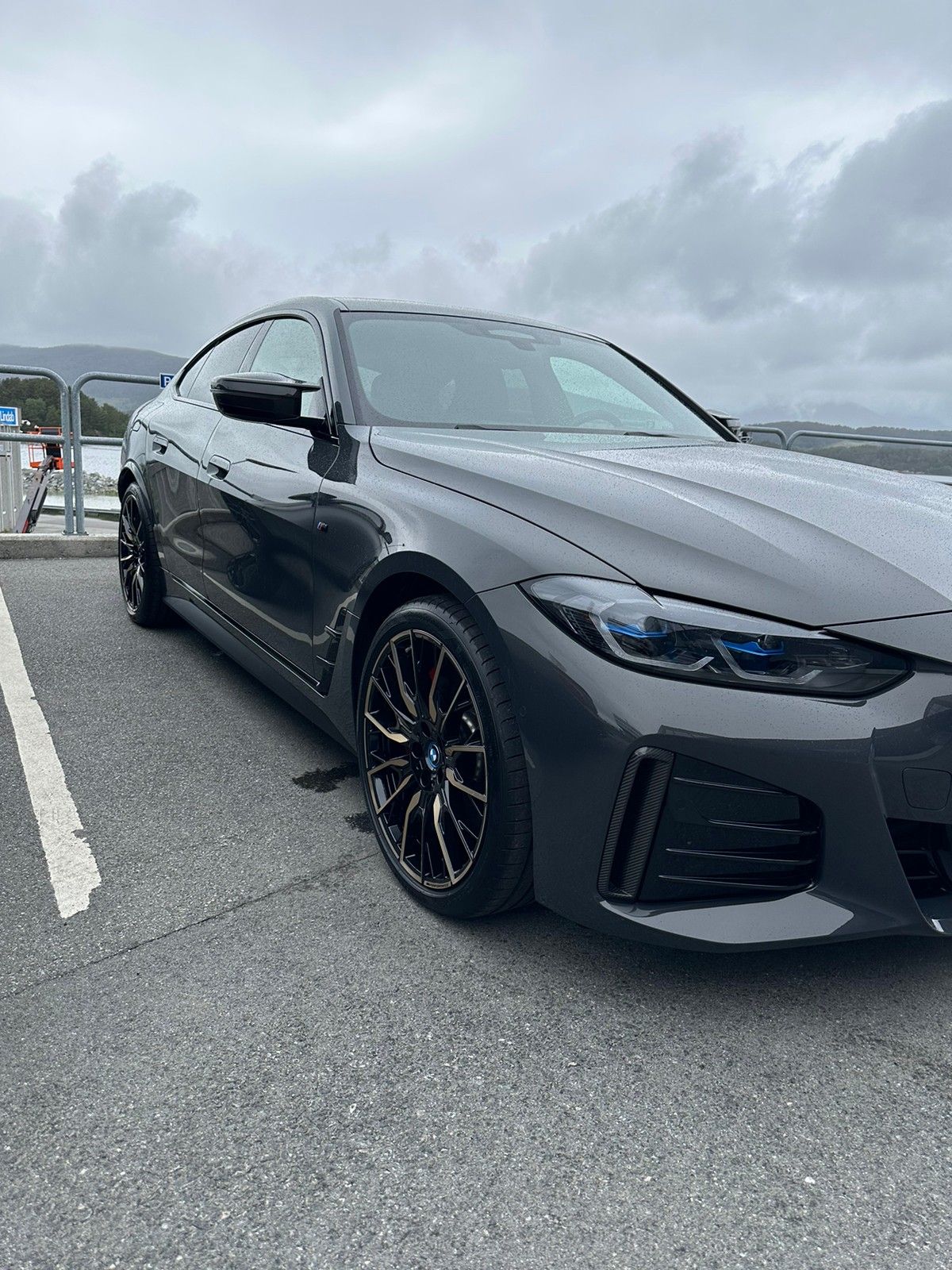 BMW i4 M50