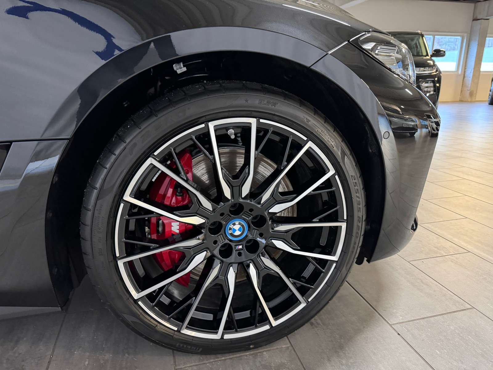 BMW i4 M50