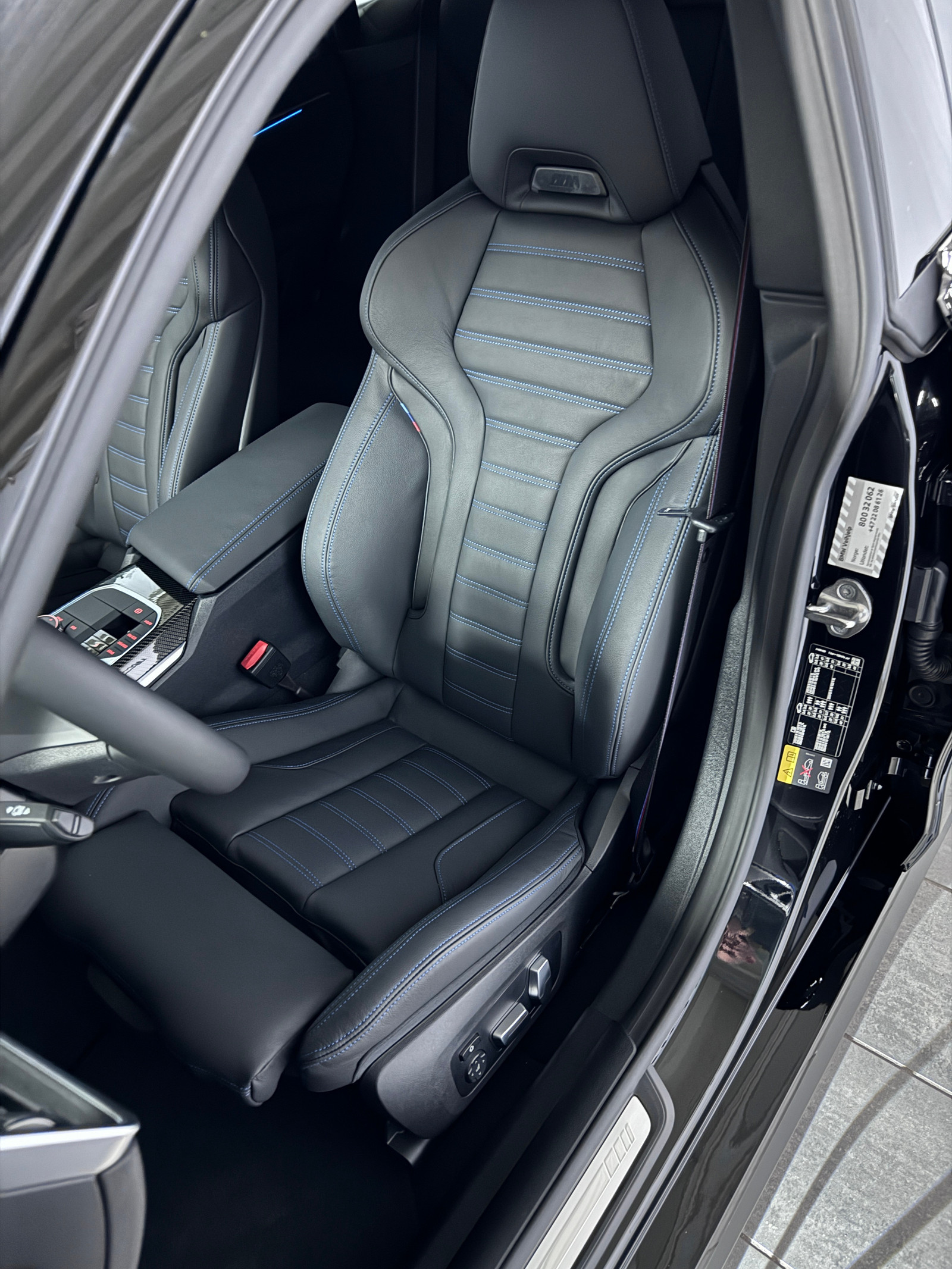 BMW i4 M50