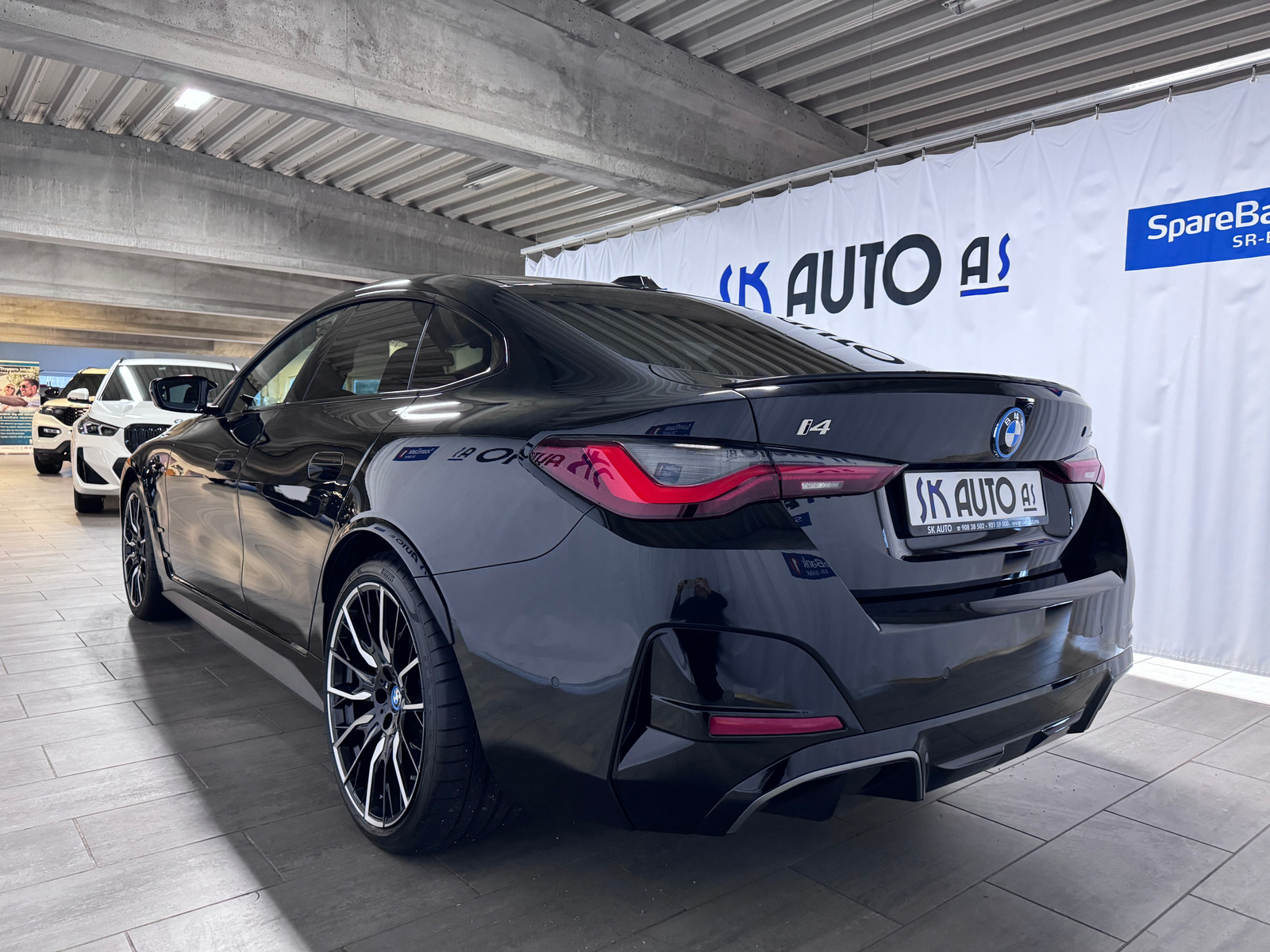 BMW i4 M50
