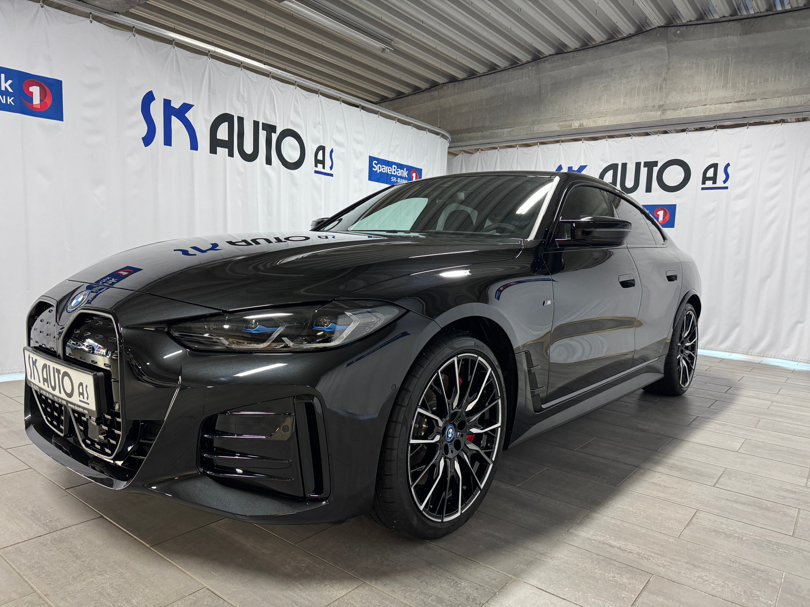BMW i4 M50