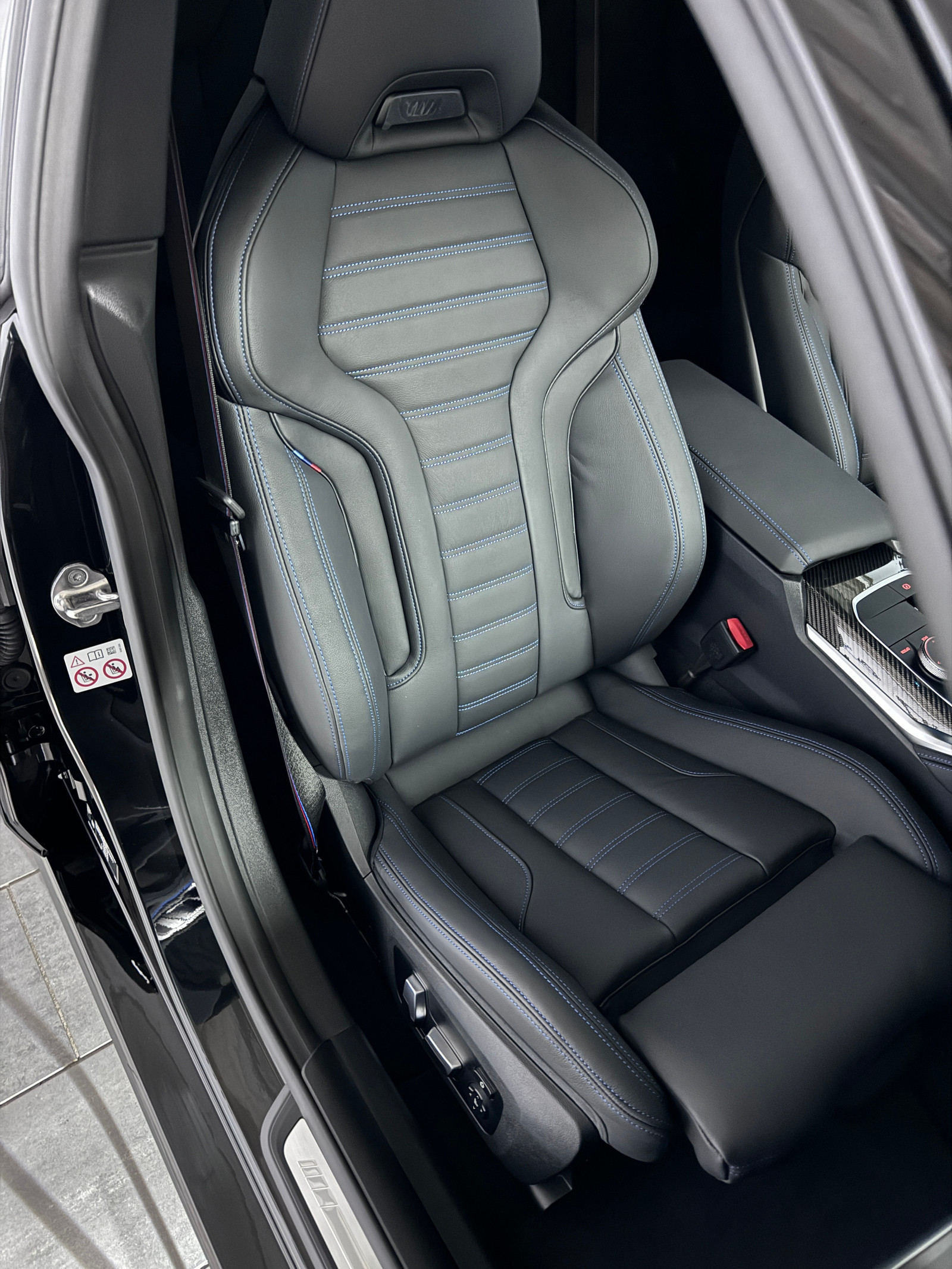 BMW i4 M50