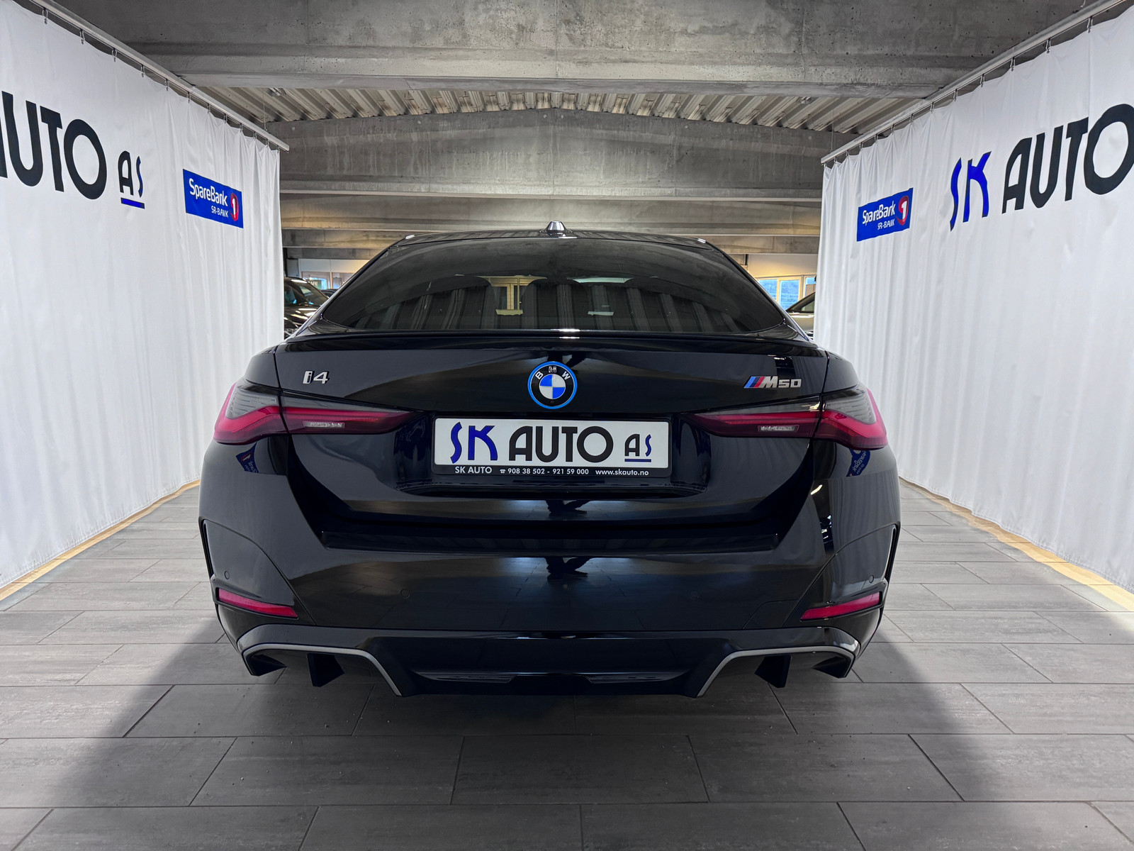 BMW i4 M50