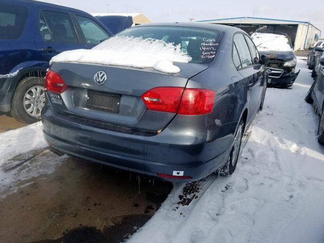 Volkswagen Jetta Base 2014