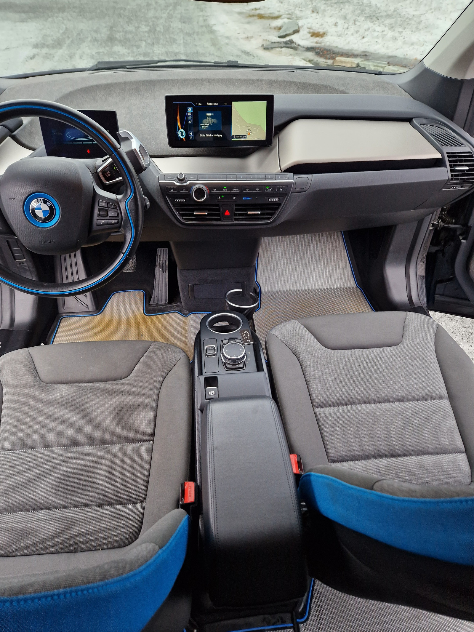 BMW i3