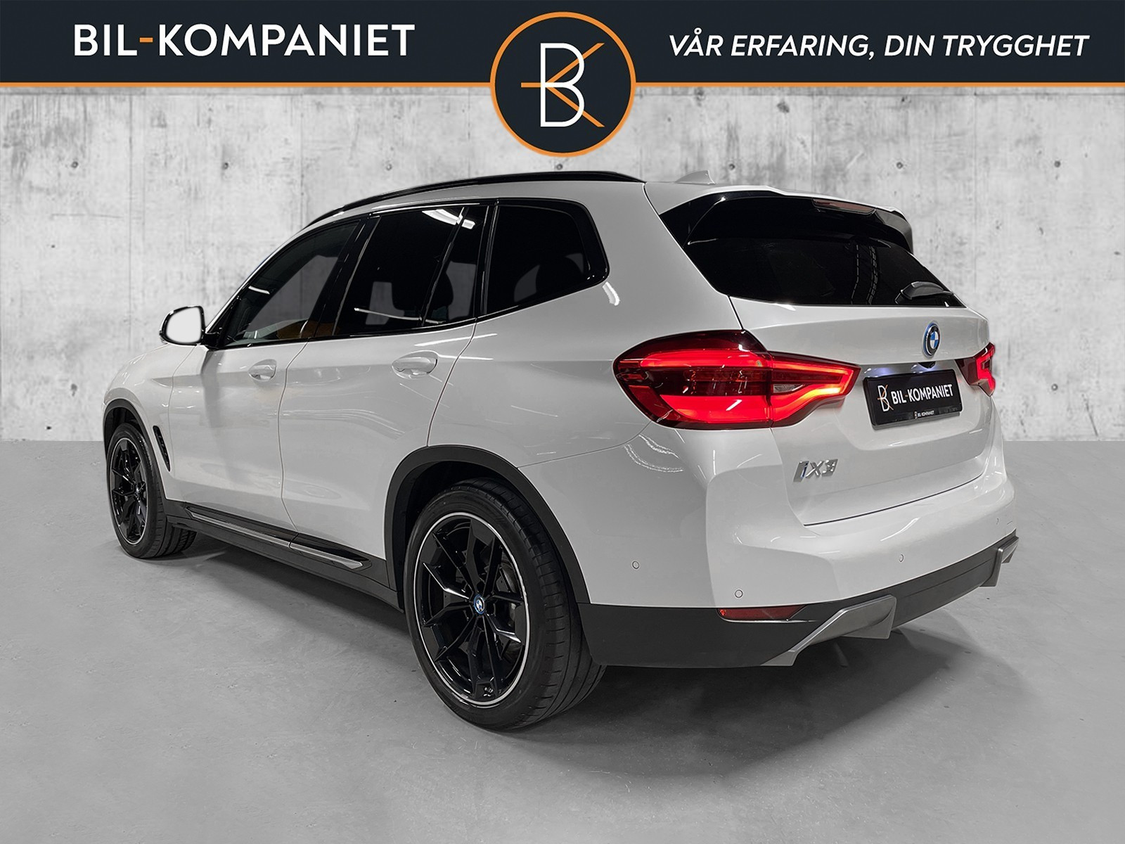 BMW iX3