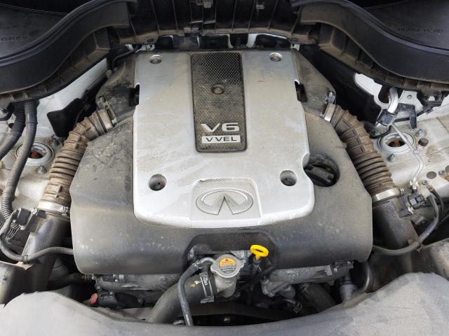 Infiniti QX70 2017