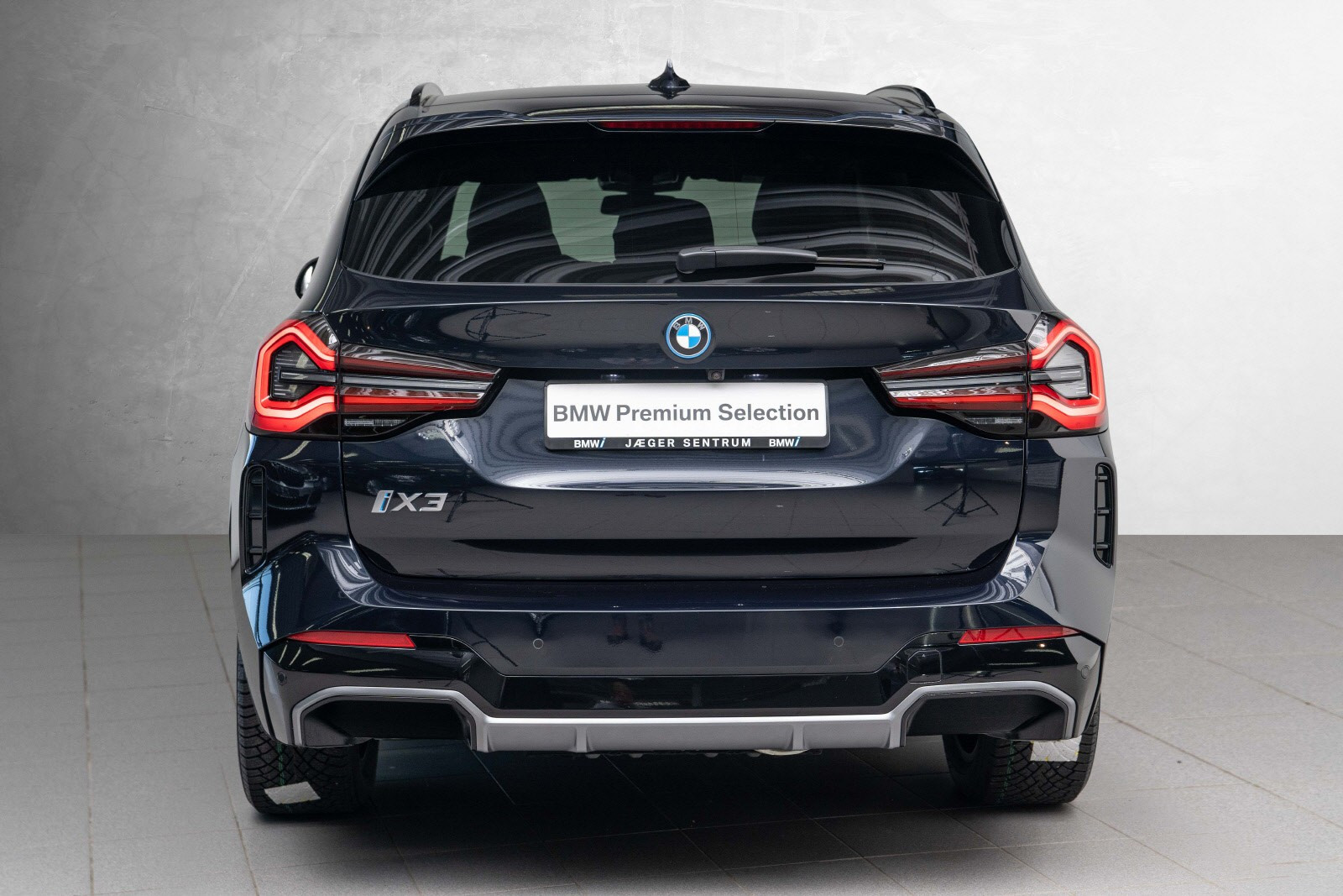 BMW iX3
