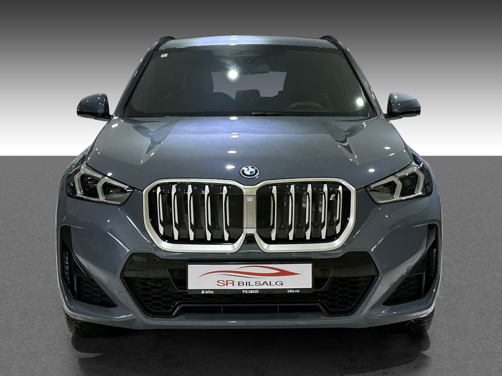 BMW iX1