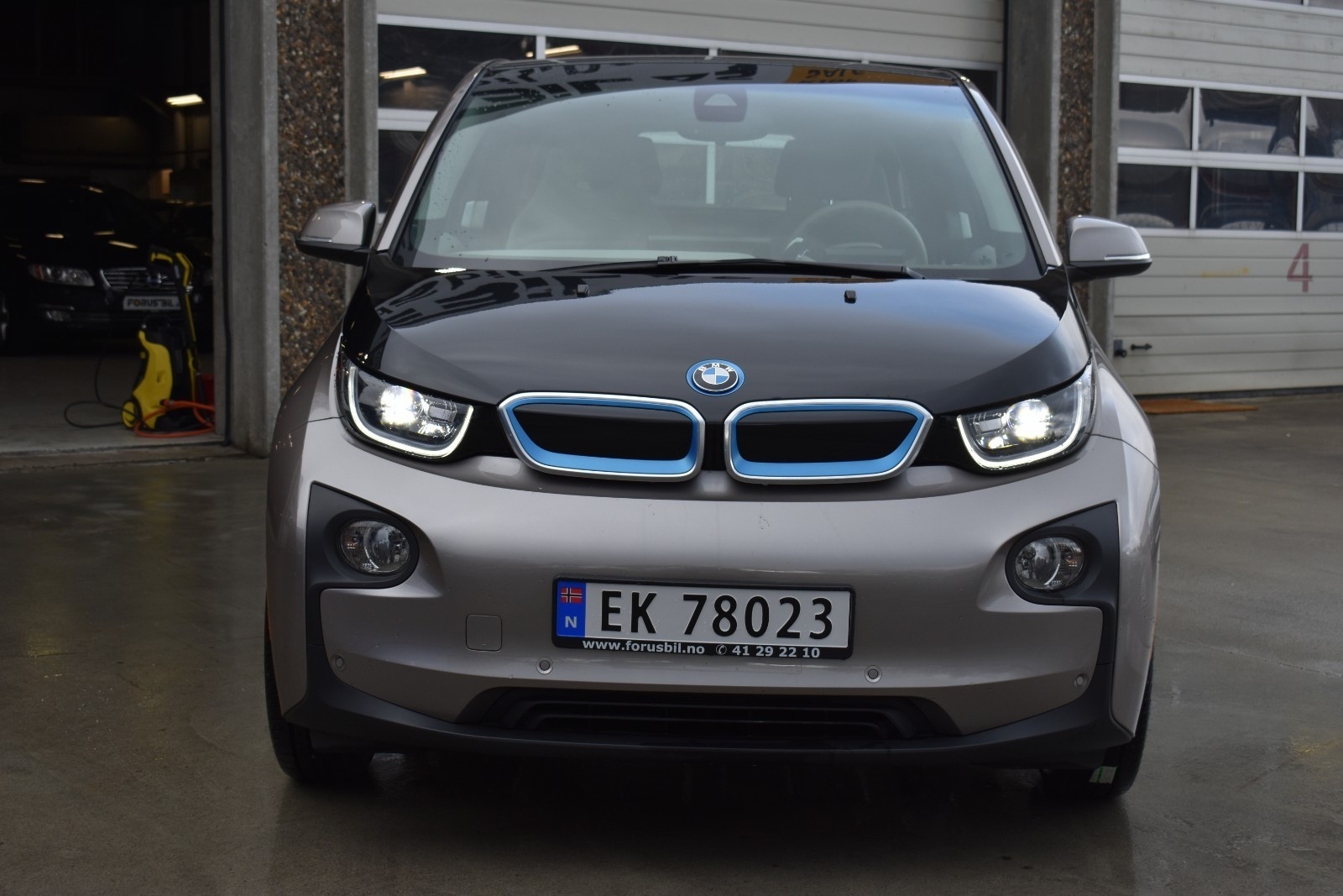 BMW i3