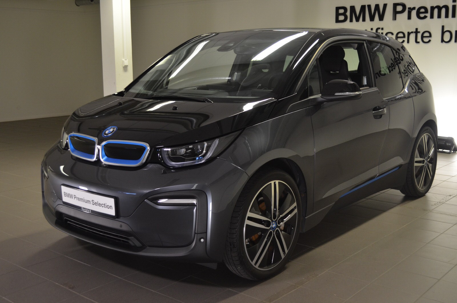 BMW i3