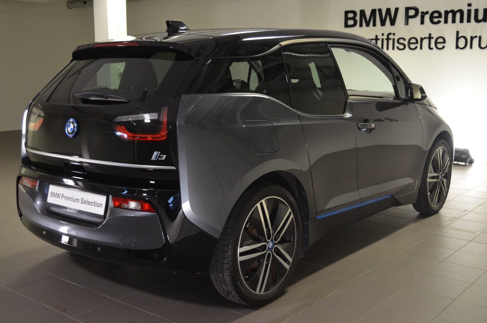 BMW i3