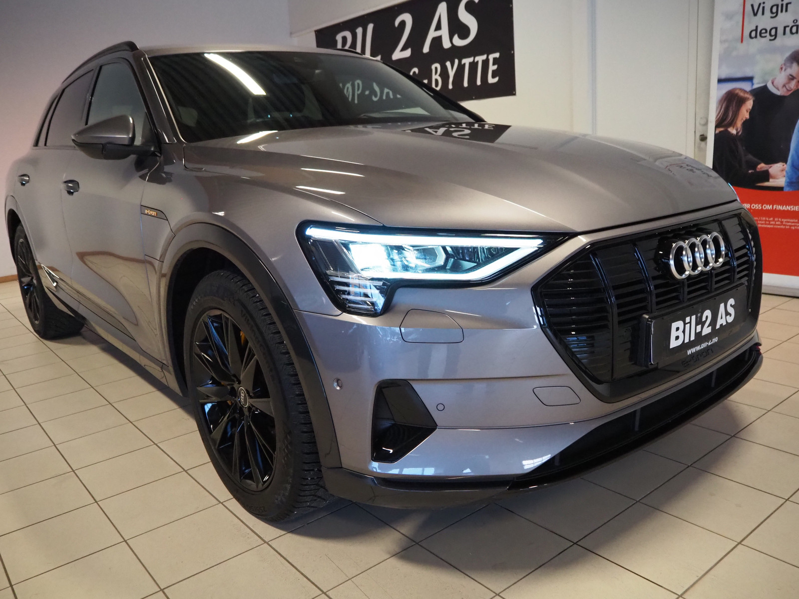 Audi e-tron