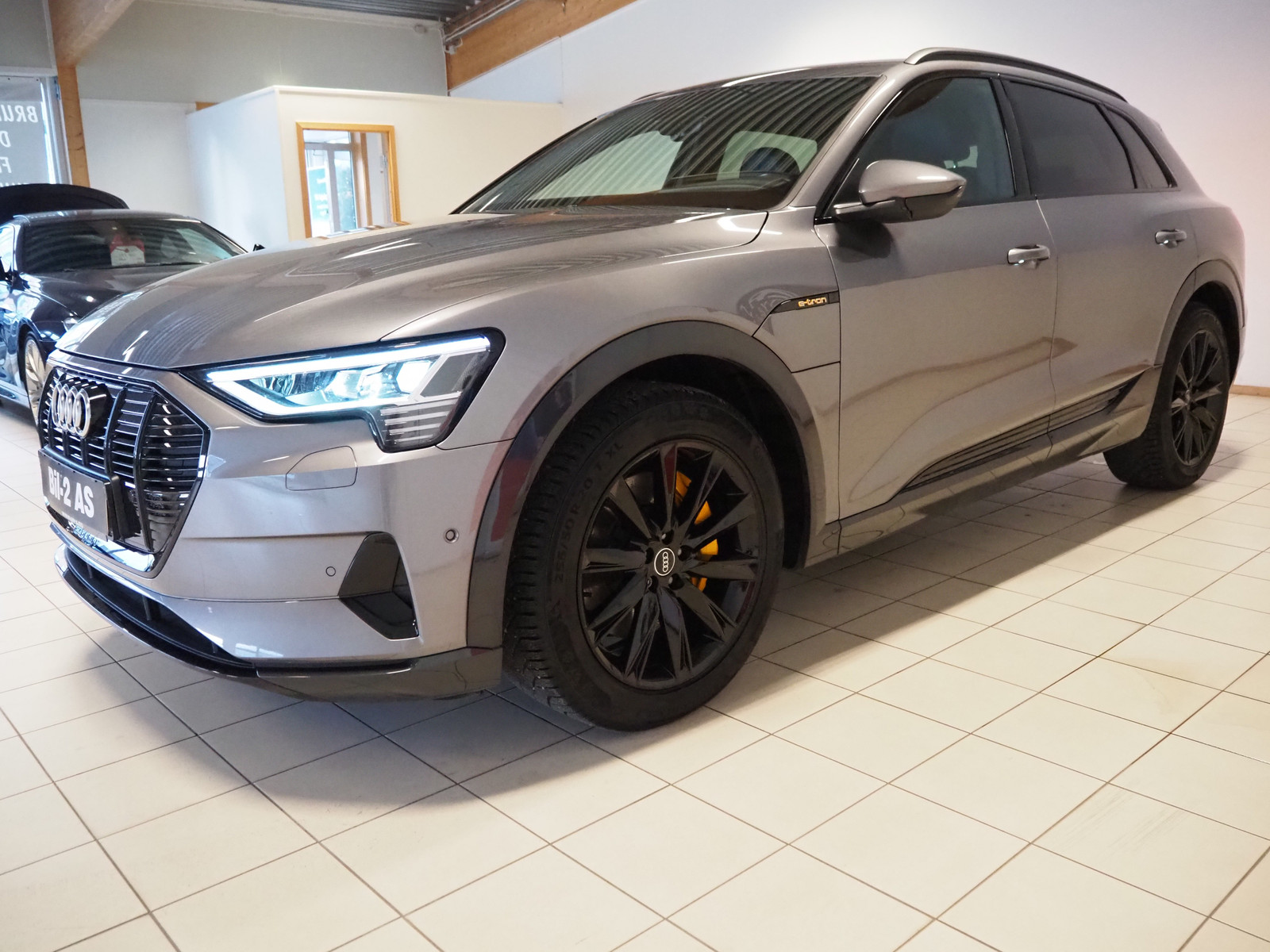 Audi e-tron