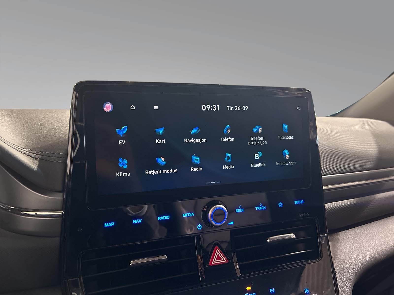 Hyundai IONIQ