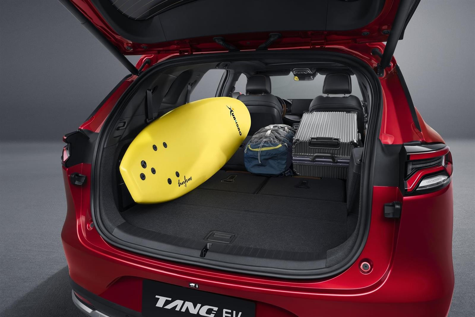 BYD Tang
