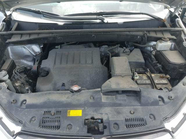 Toyota Highlander 2016