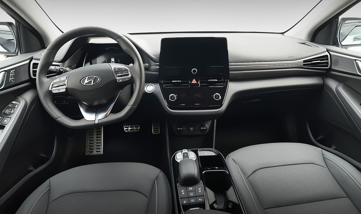 Hyundai IONIQ