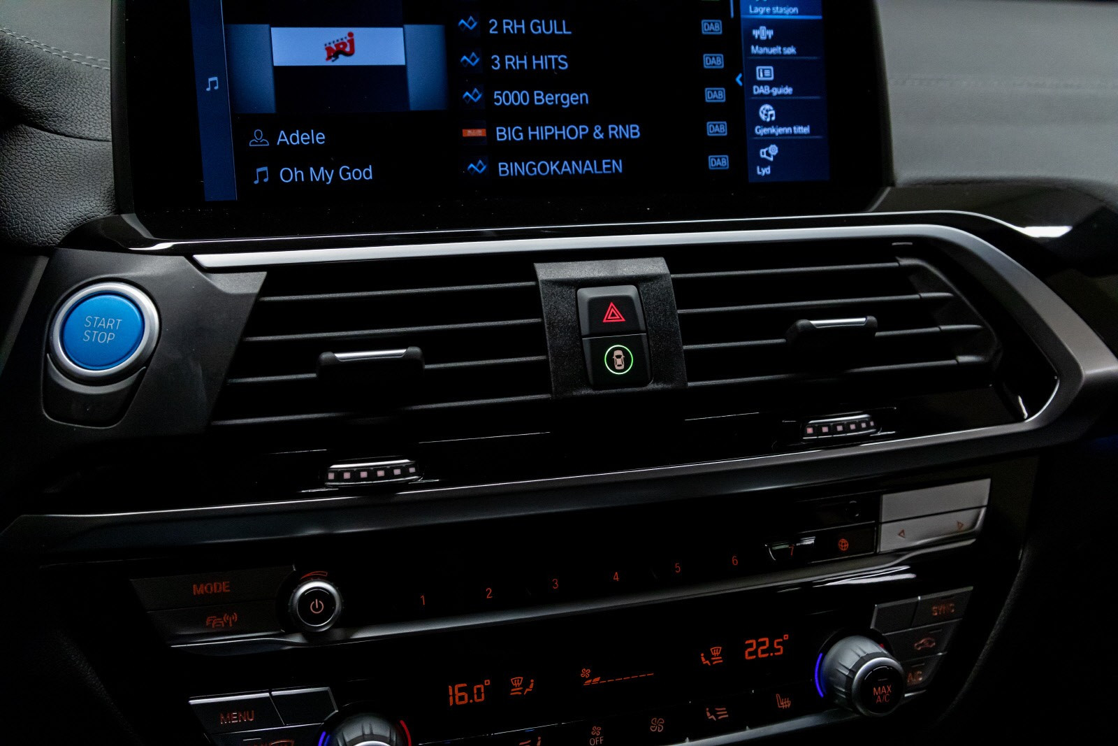 BMW iX3