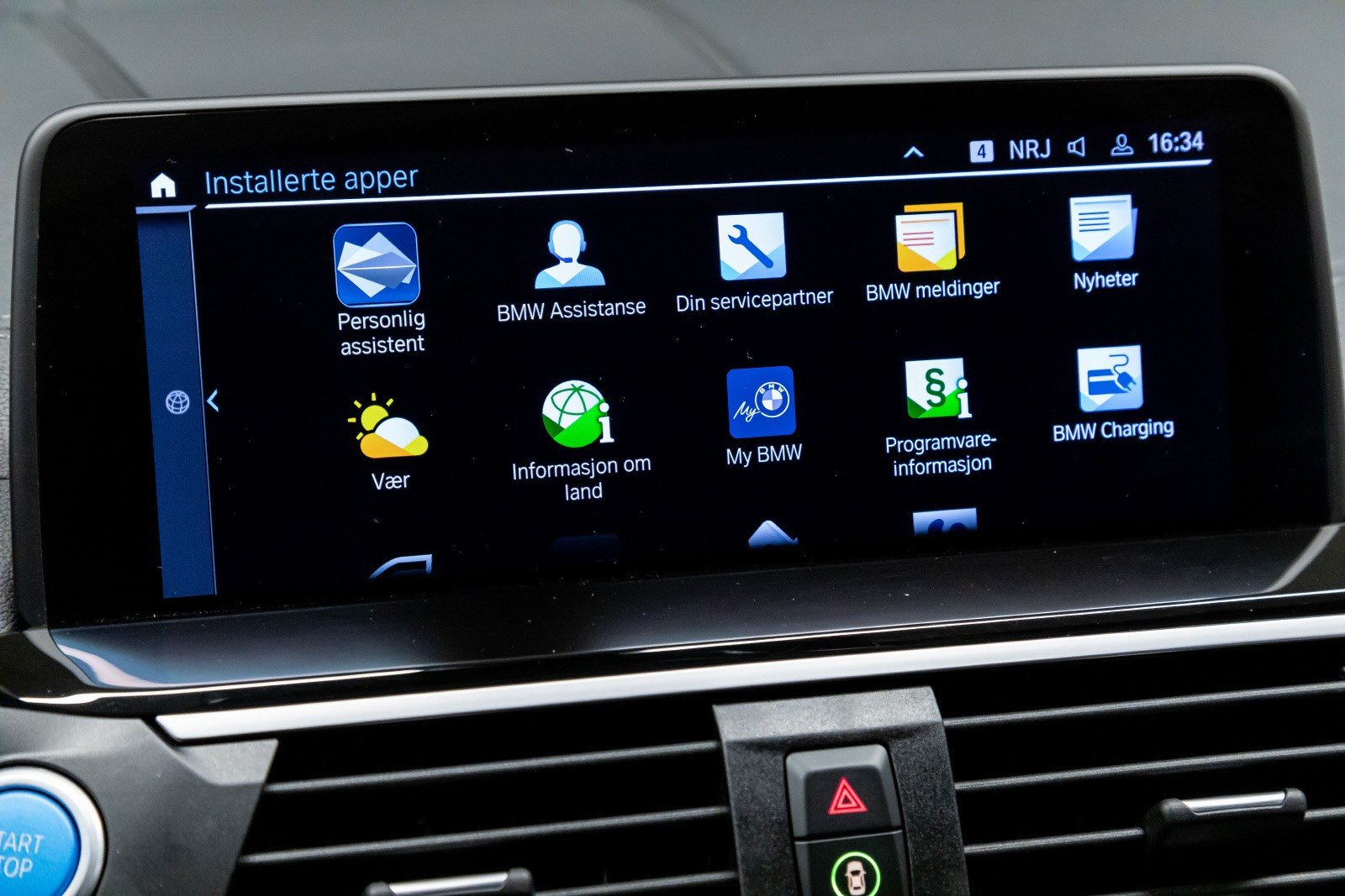 BMW iX3