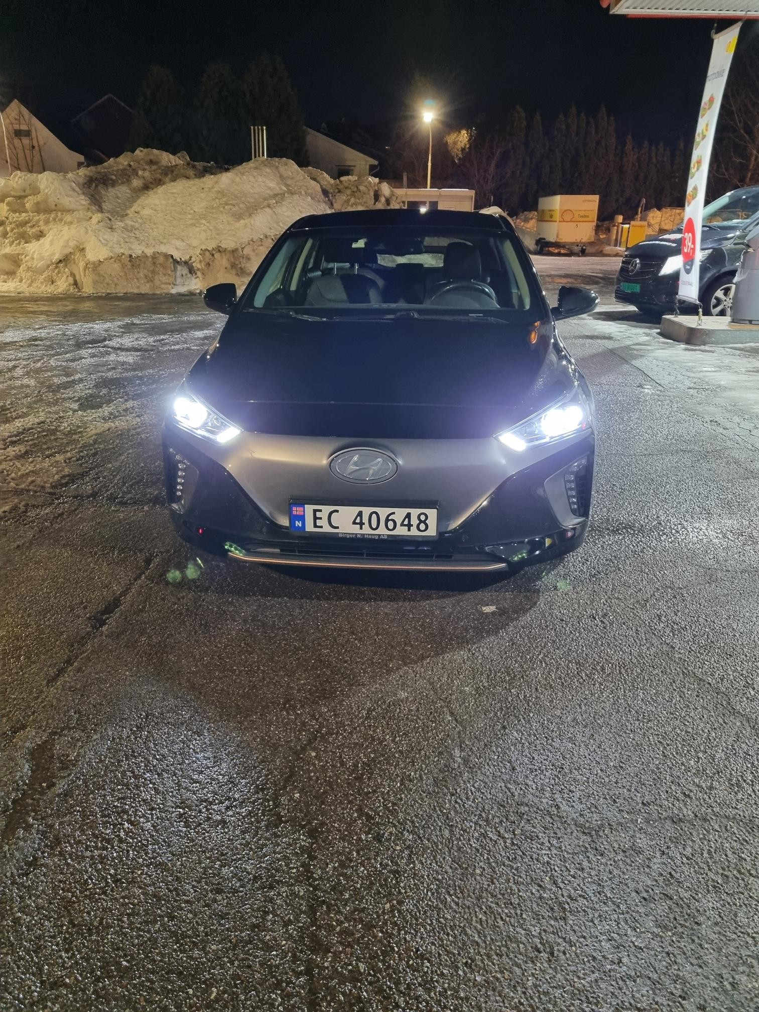 Hyundai IONIQ