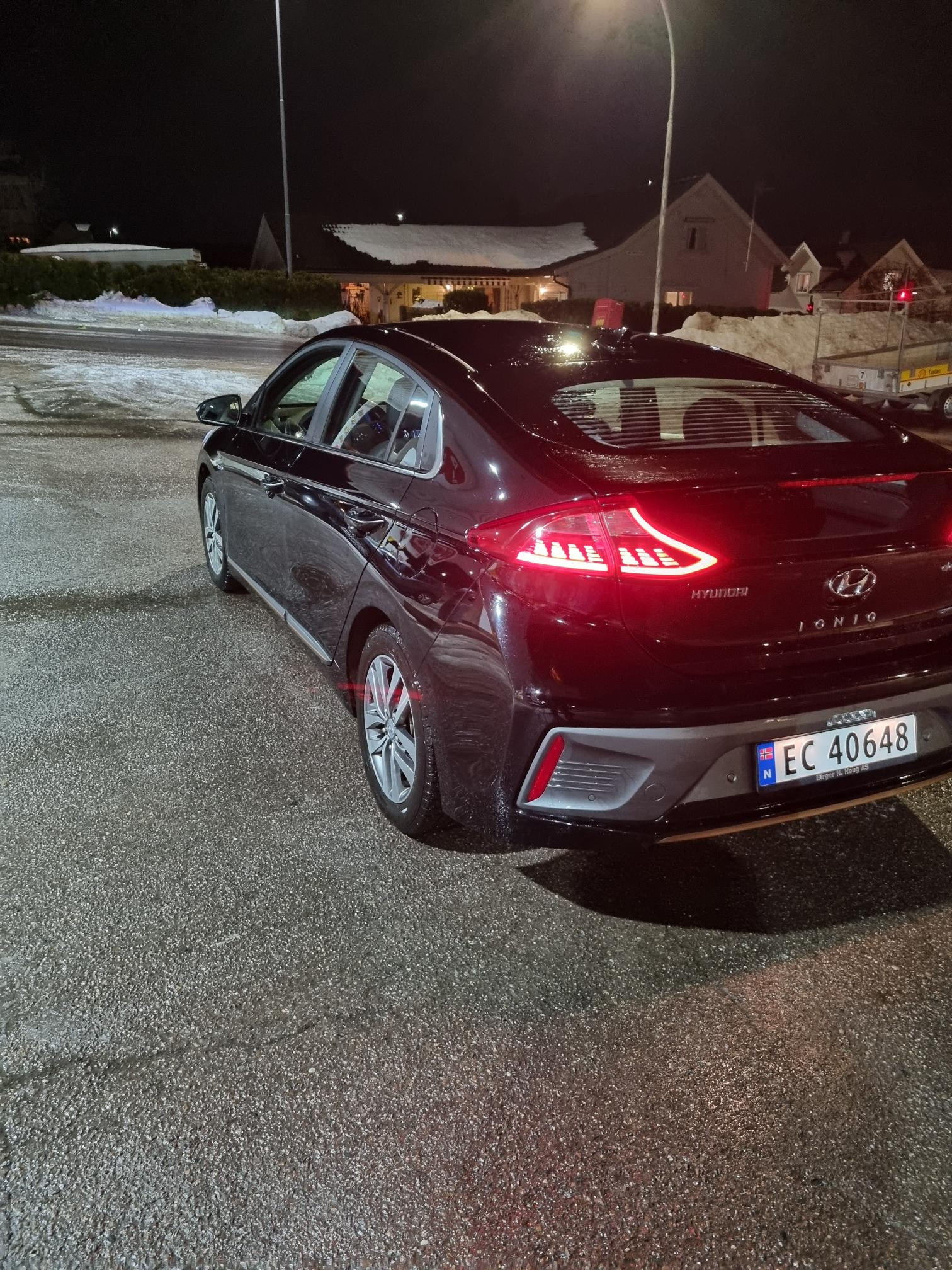 Hyundai IONIQ
