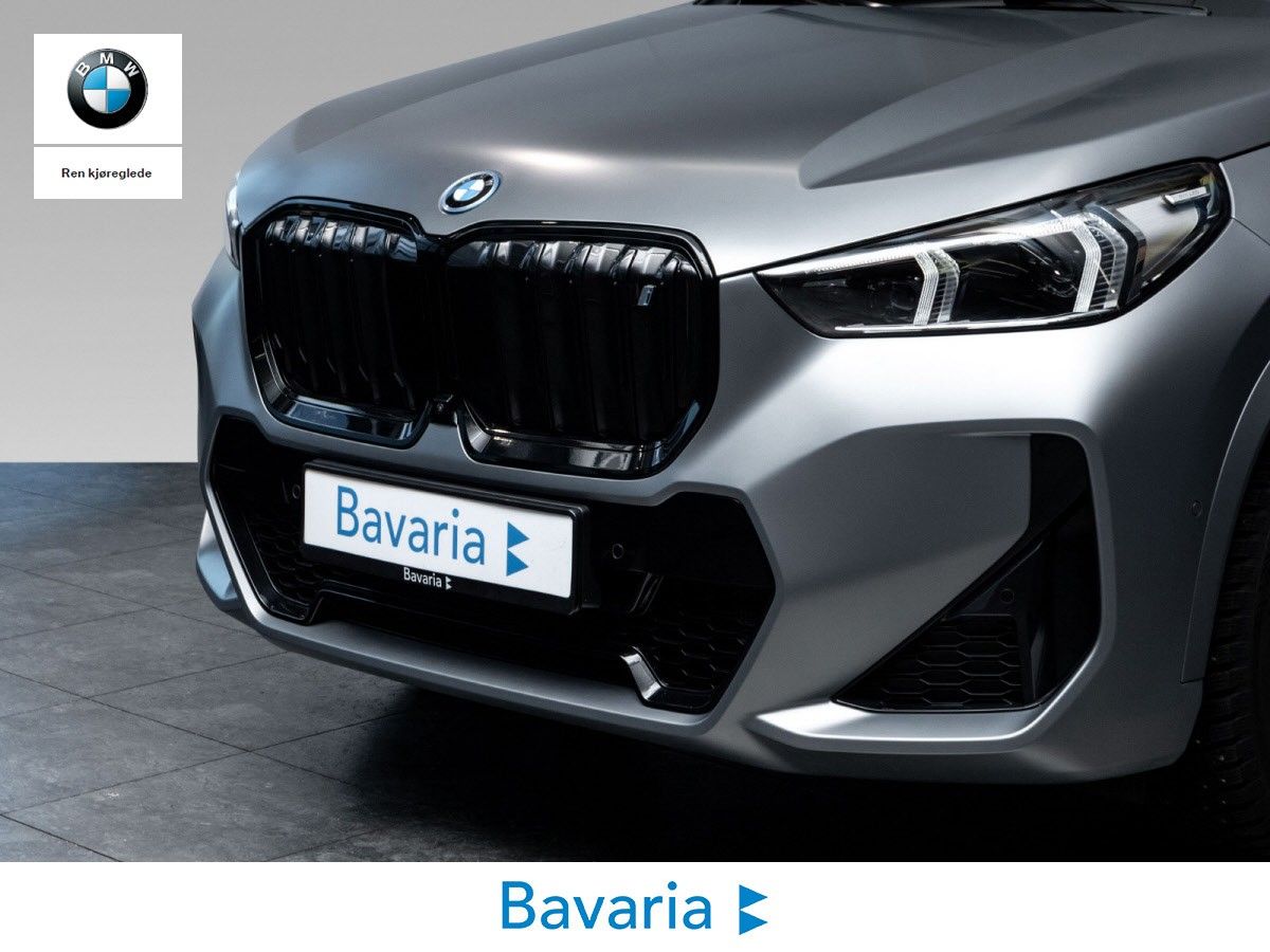 BMW iX1