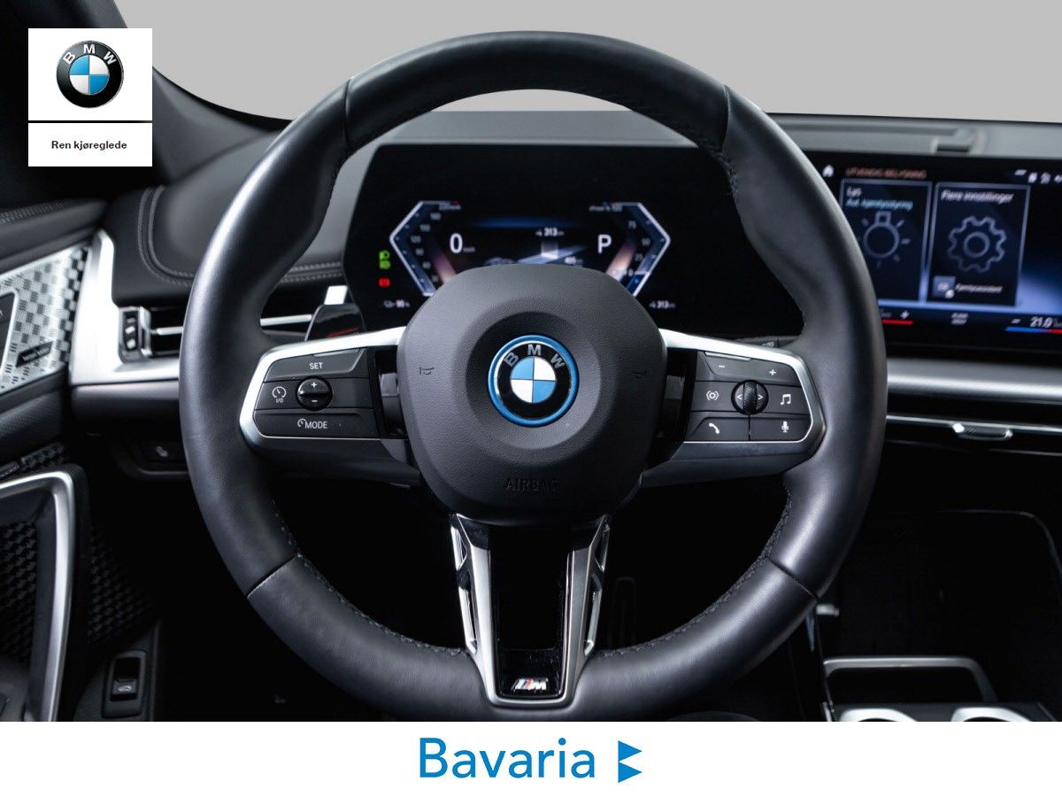 BMW iX1