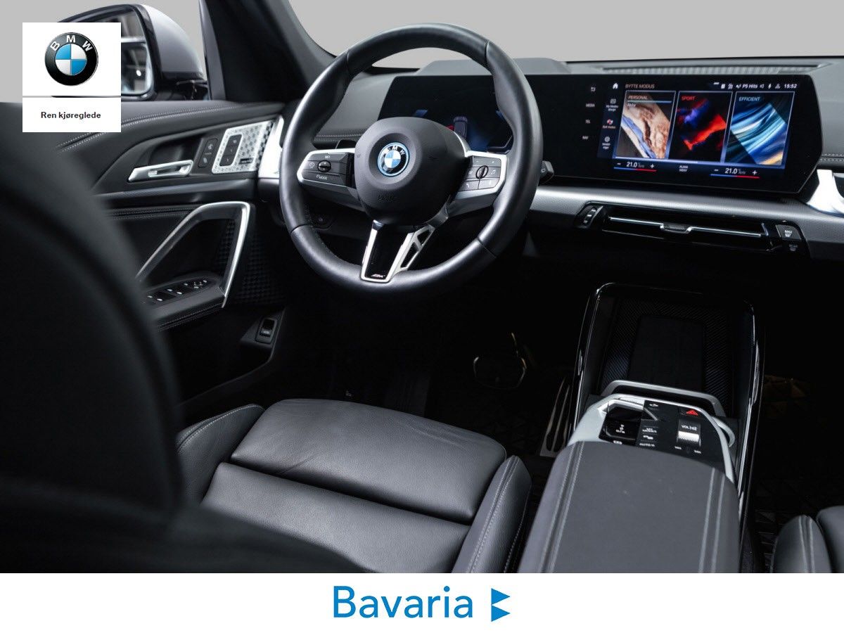 BMW iX1