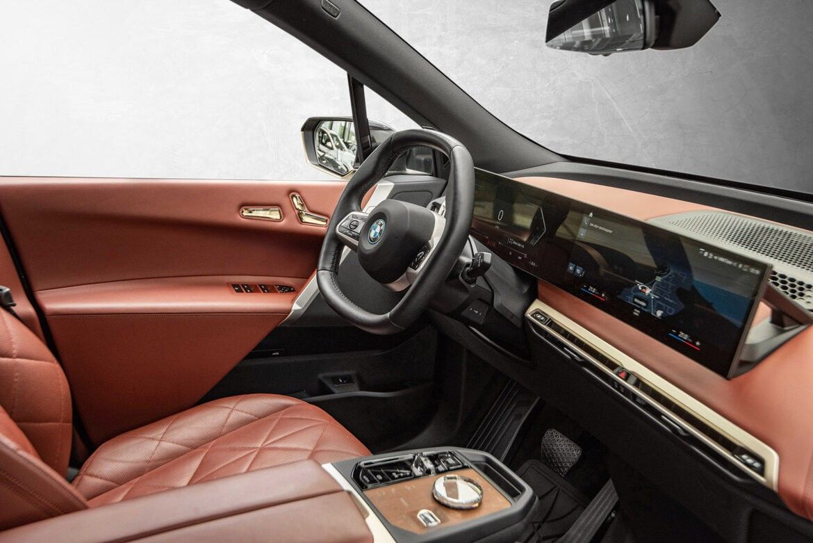 BMW iX xDrive 50