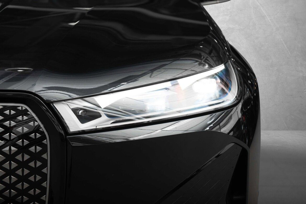 BMW iX xDrive 50