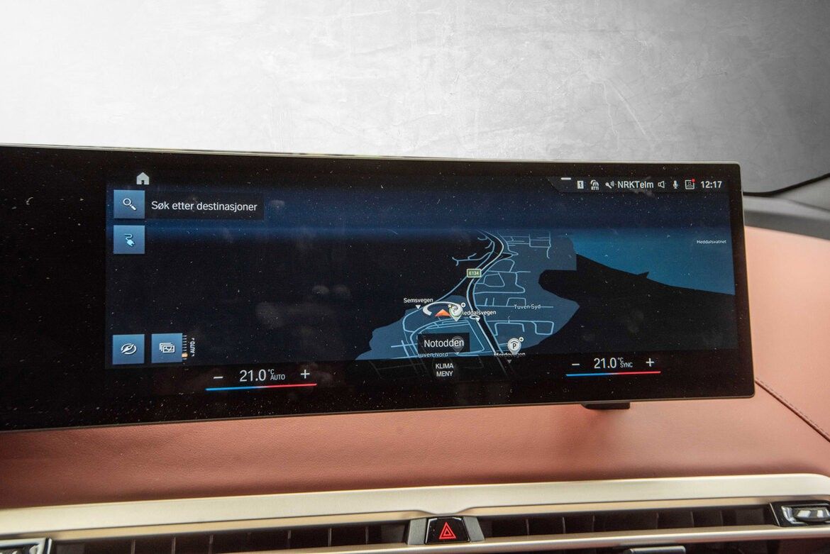 BMW iX xDrive 50