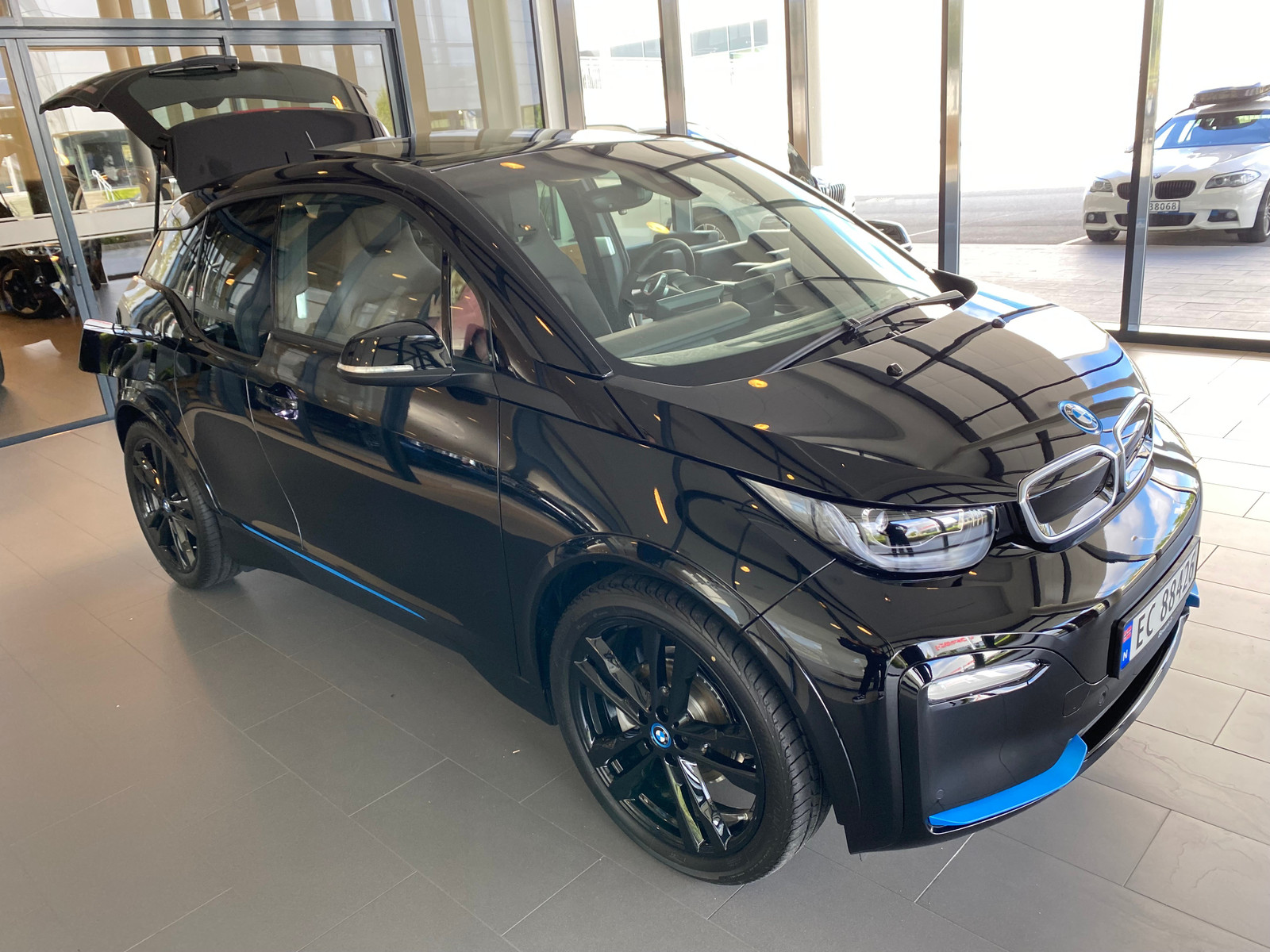 BMW i3