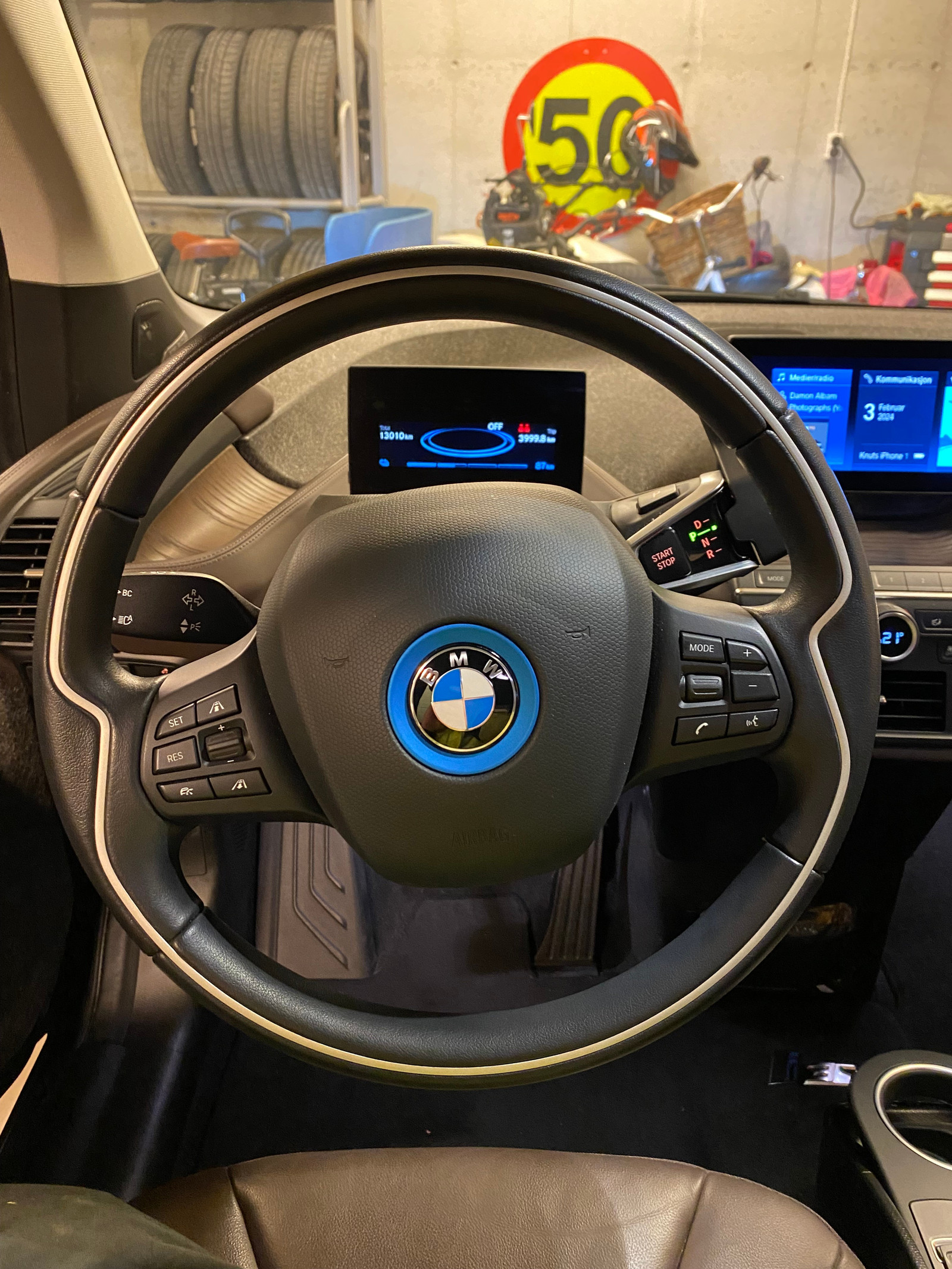 BMW i3