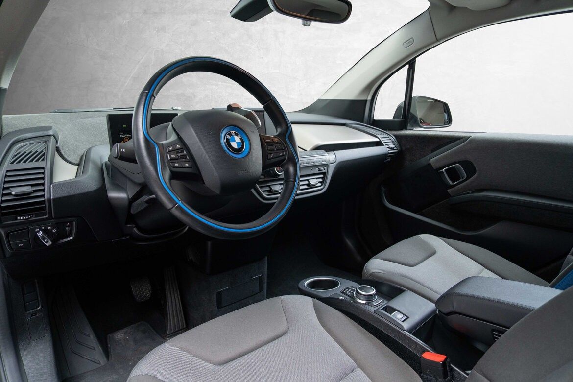 BMW i3