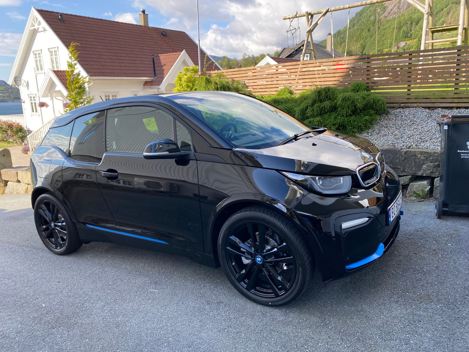 BMW i3