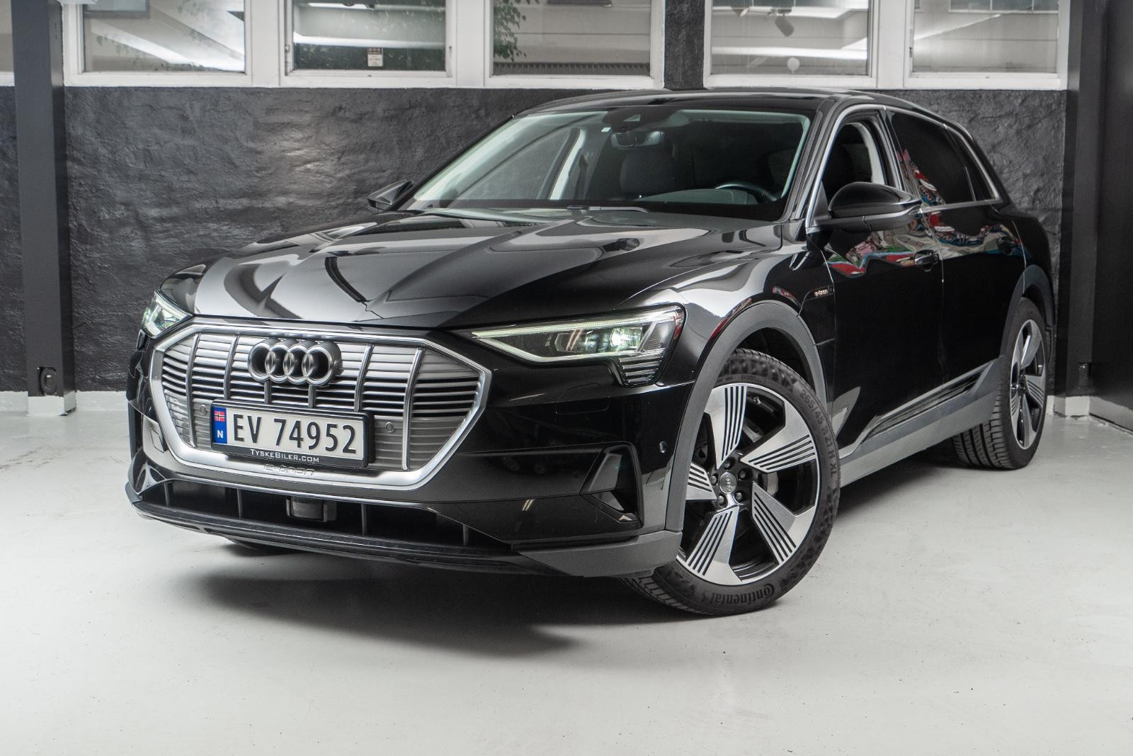 Audi e-tron