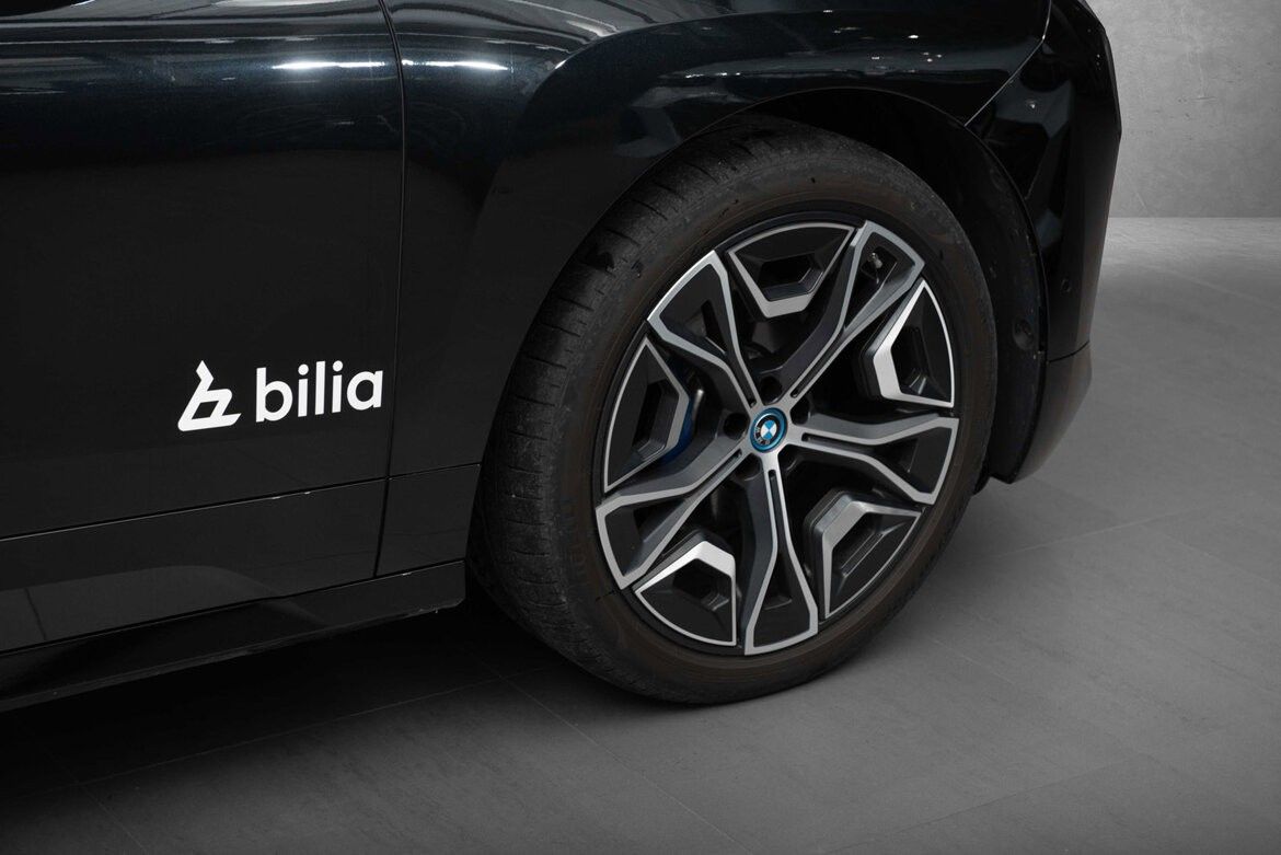 BMW iX xDrive 50