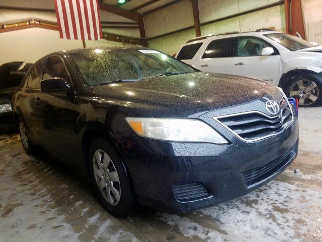 Toyota Camry Base 2011