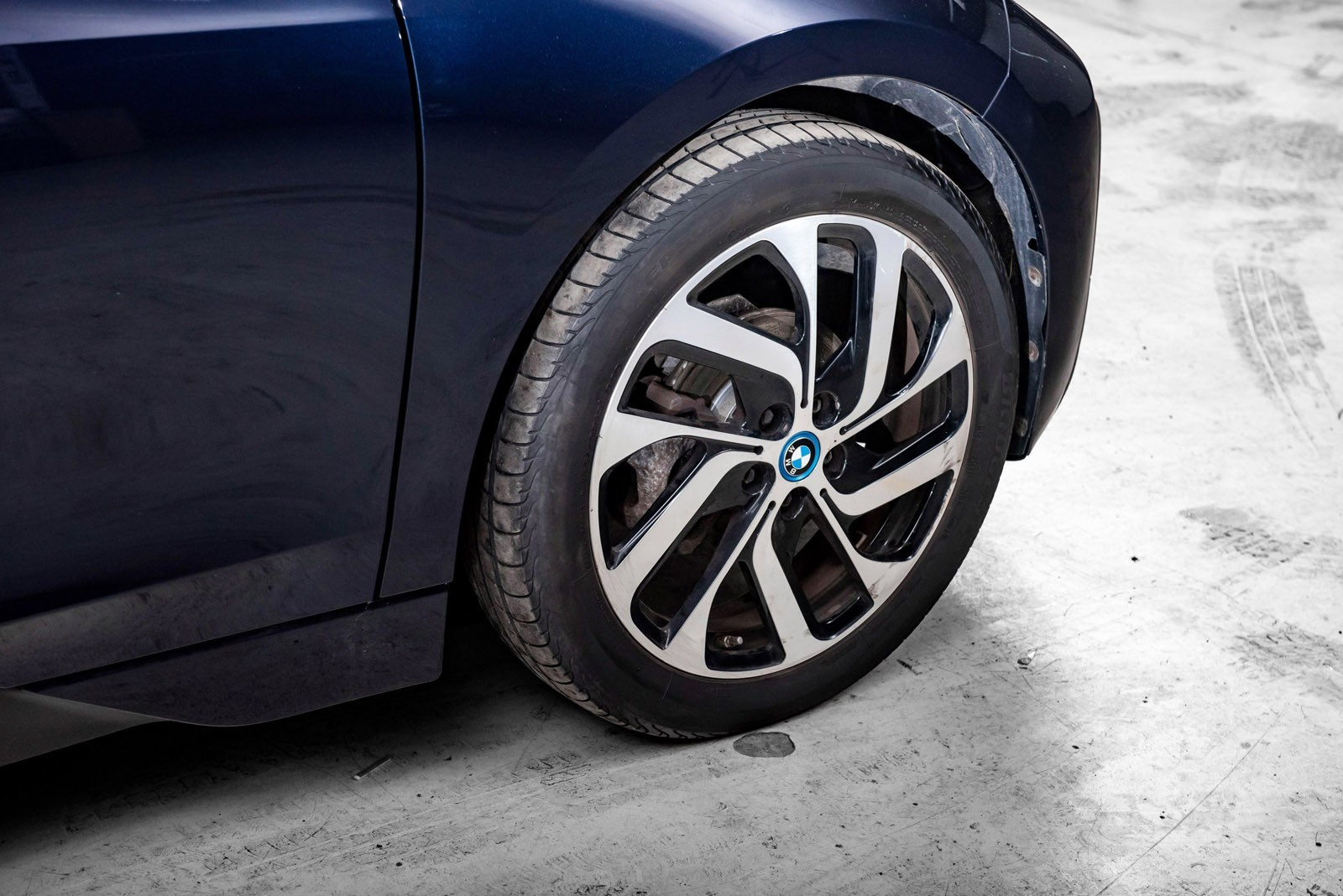 BMW i3