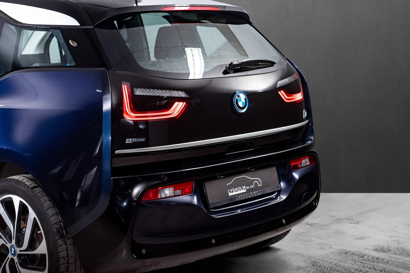 BMW i3