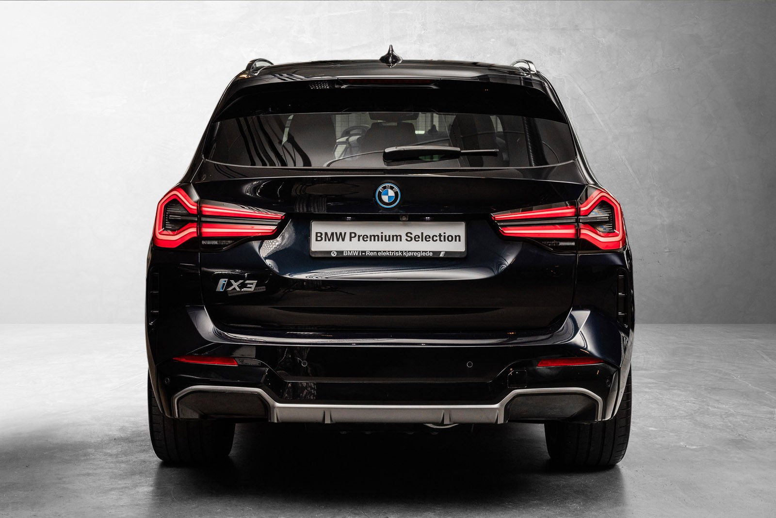BMW iX3