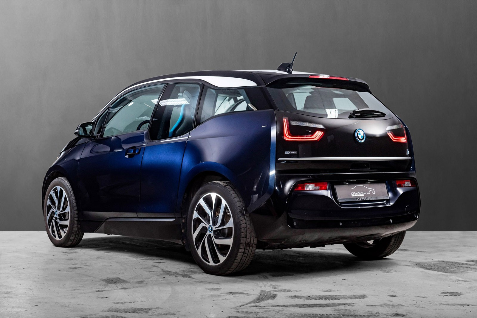 BMW i3