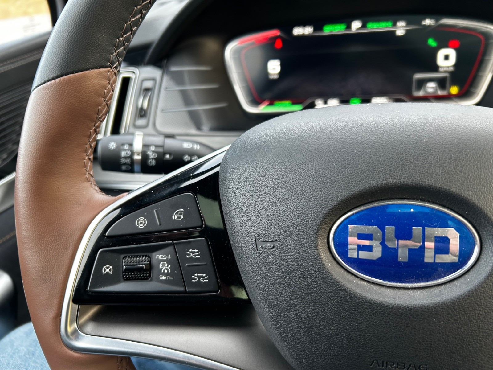 BYD Tang